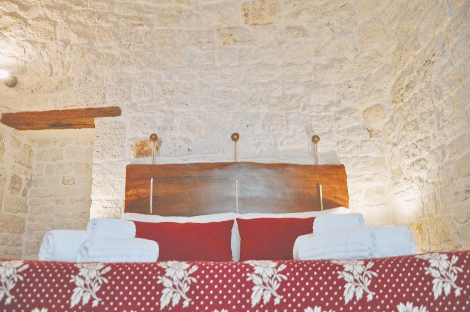 I Trulli Di Dioniso - Aurora Villa Alberobello Dış mekan fotoğraf